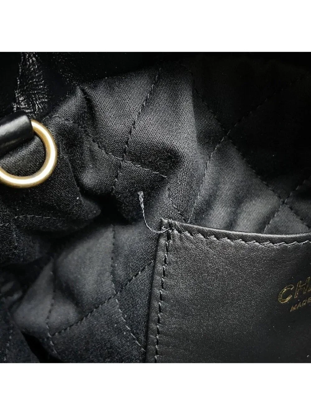 Chanel 22 Mini CC Logo Shiny Calf Leather 2-Way Shoulder Bag Black